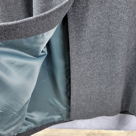 Trade Mark cashmere wool Full coat size L Black/White Italian Fabric - Picture 14 of 14